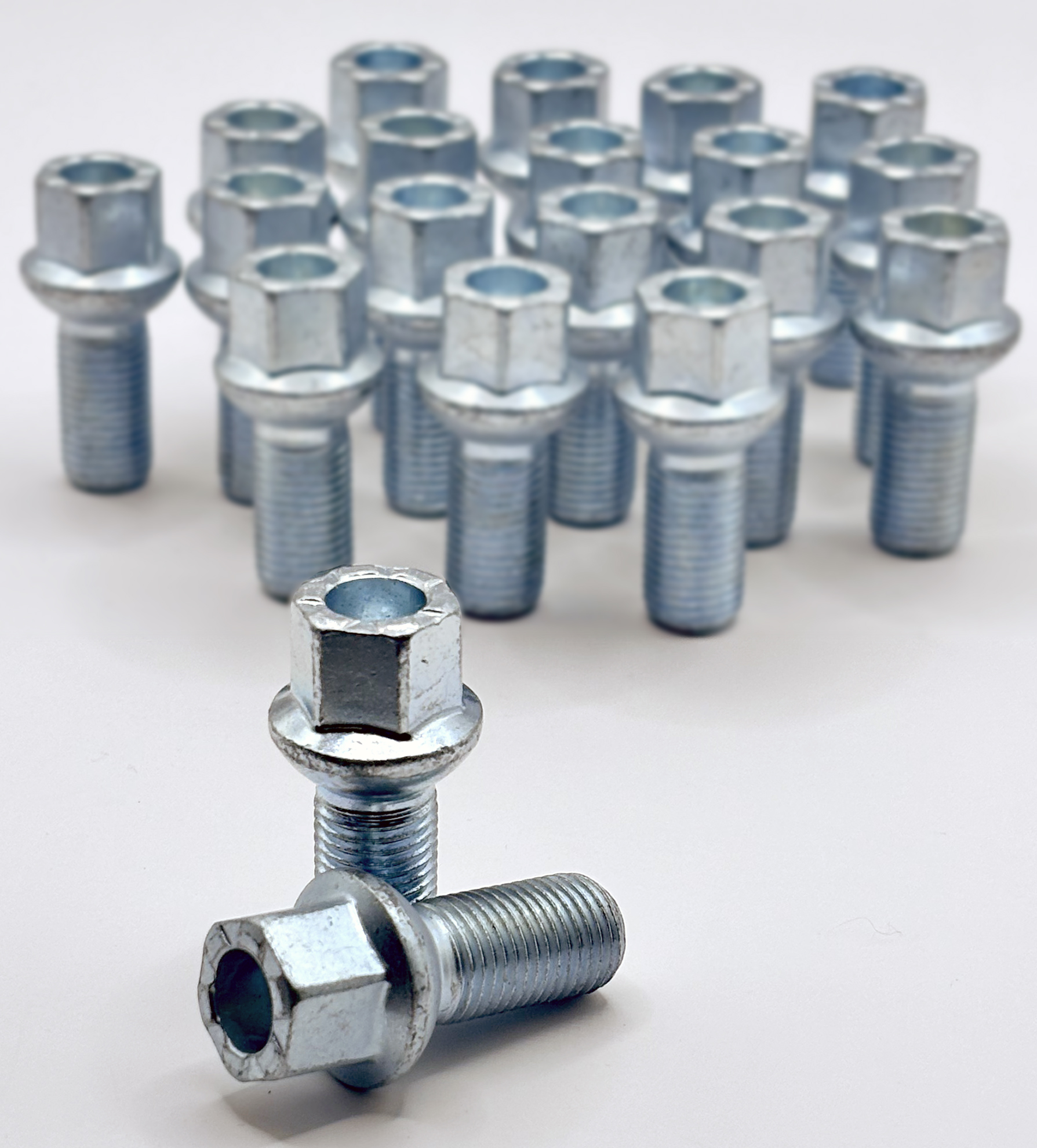 Audi alloy wheel bolts